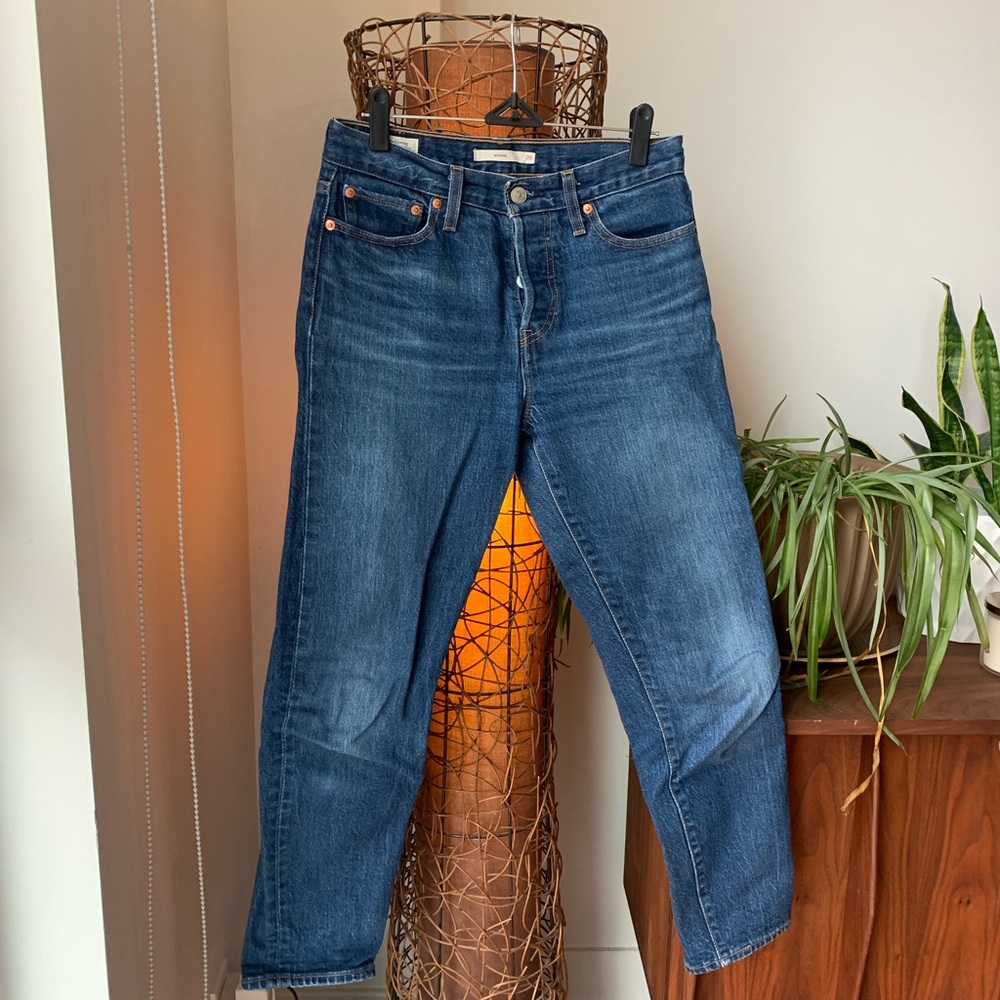 Levi's Wedgie High-Rise Straight Leg Jeans Blue Sz 26